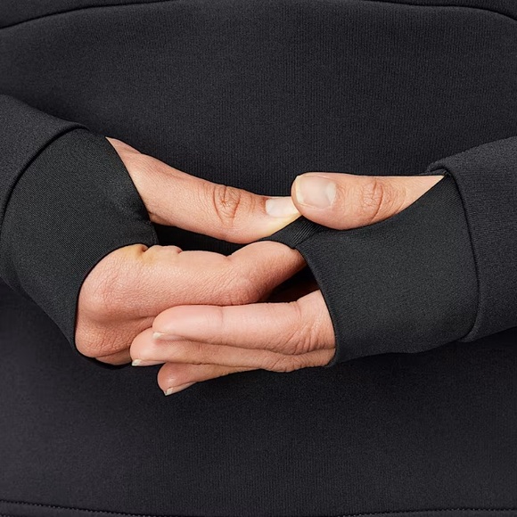 Nike Sustainable Materials
Nike Dri-FIT Prima
Women's 1/2-Zip Training Top - Picture 5 of 12